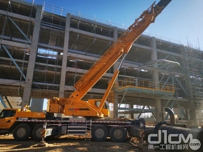 彩虹上的金色 徐工起重在乌兹别克斯坦交出的建筑工程机械答卷